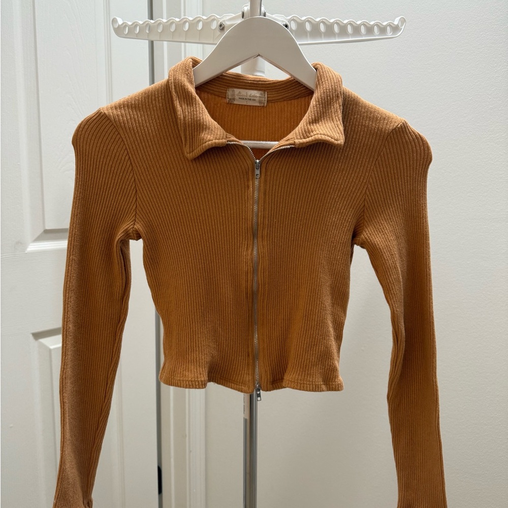 Ribbed Tan Zip-Up Women’s Sweater
